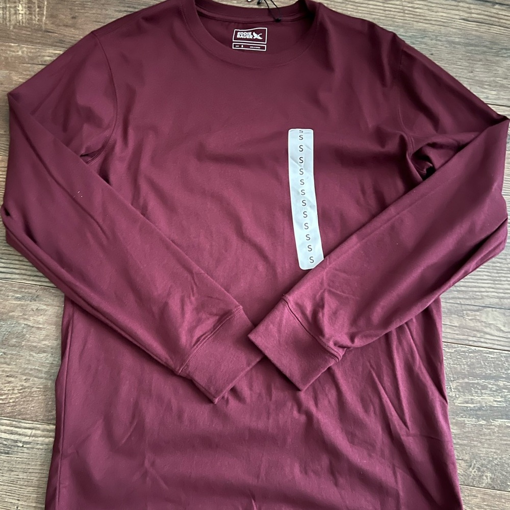 Eddie Bauer Men's Burgundy Long Sleeve Tee